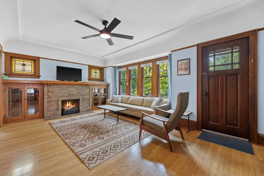 3374 N Cramer St, Milwaukee, WI 53211 - Image #3