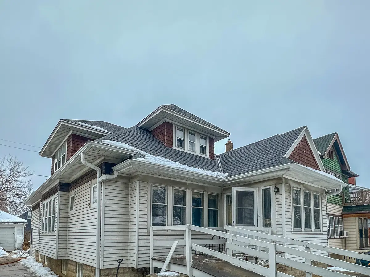 3031 N 60th St, Milwaukee, WI 53210 - Image #1