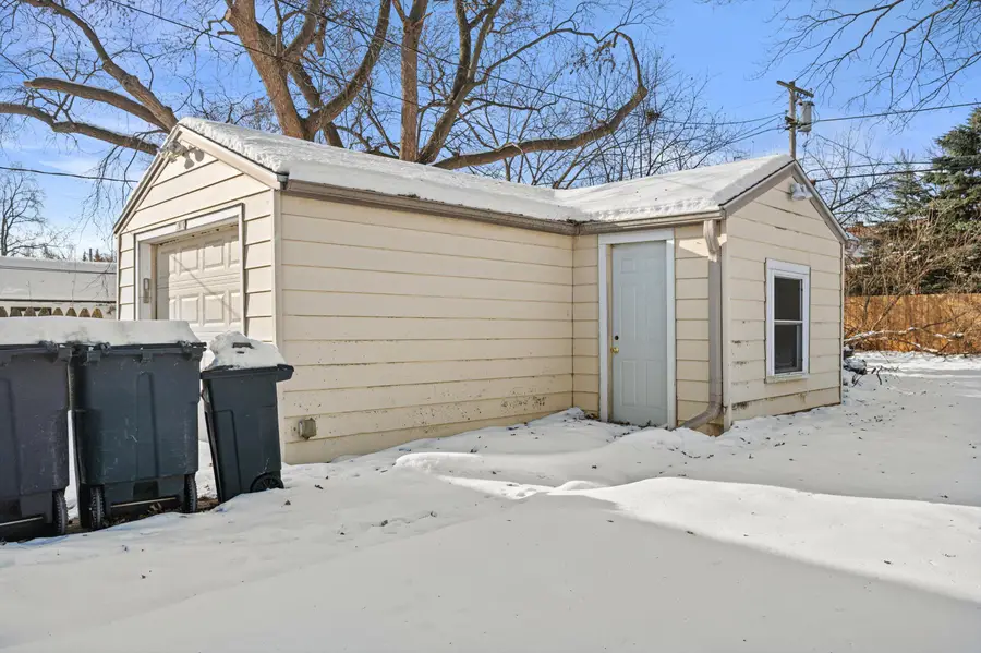 3541 S 46th St, Greenfield, WI 53220 - Image #3