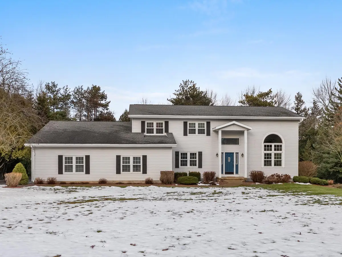 7351 Pine Grove Ln, Two Rivers, WI 54241 - Image #1