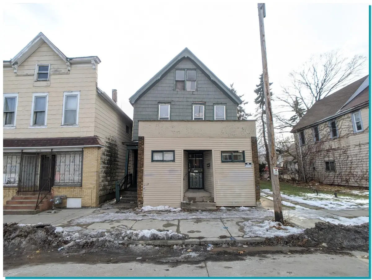 2417 W Greenfield Ave, Milwaukee, WI 53204 - #1