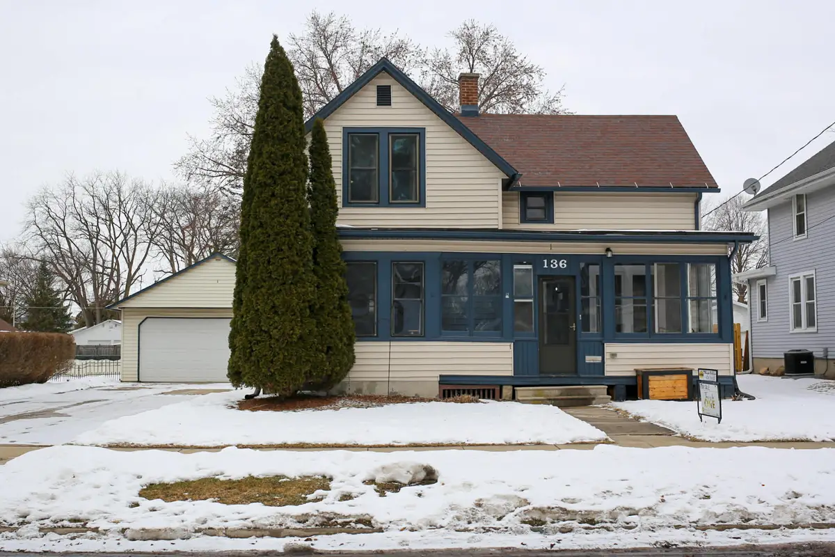 136 Gould St, Beaver Dam, WI 53916 - #1