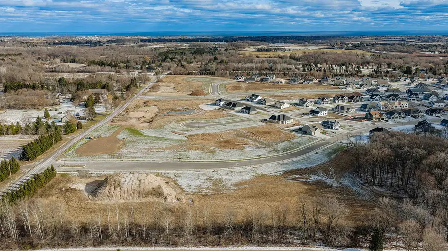 Lt188 Bayberry Ln, Grafton, WI 53024 - Image #2