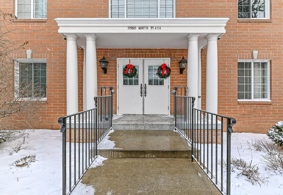 12990 W Bluemound Rd, Elm Grove, WI 53122 - Image #2