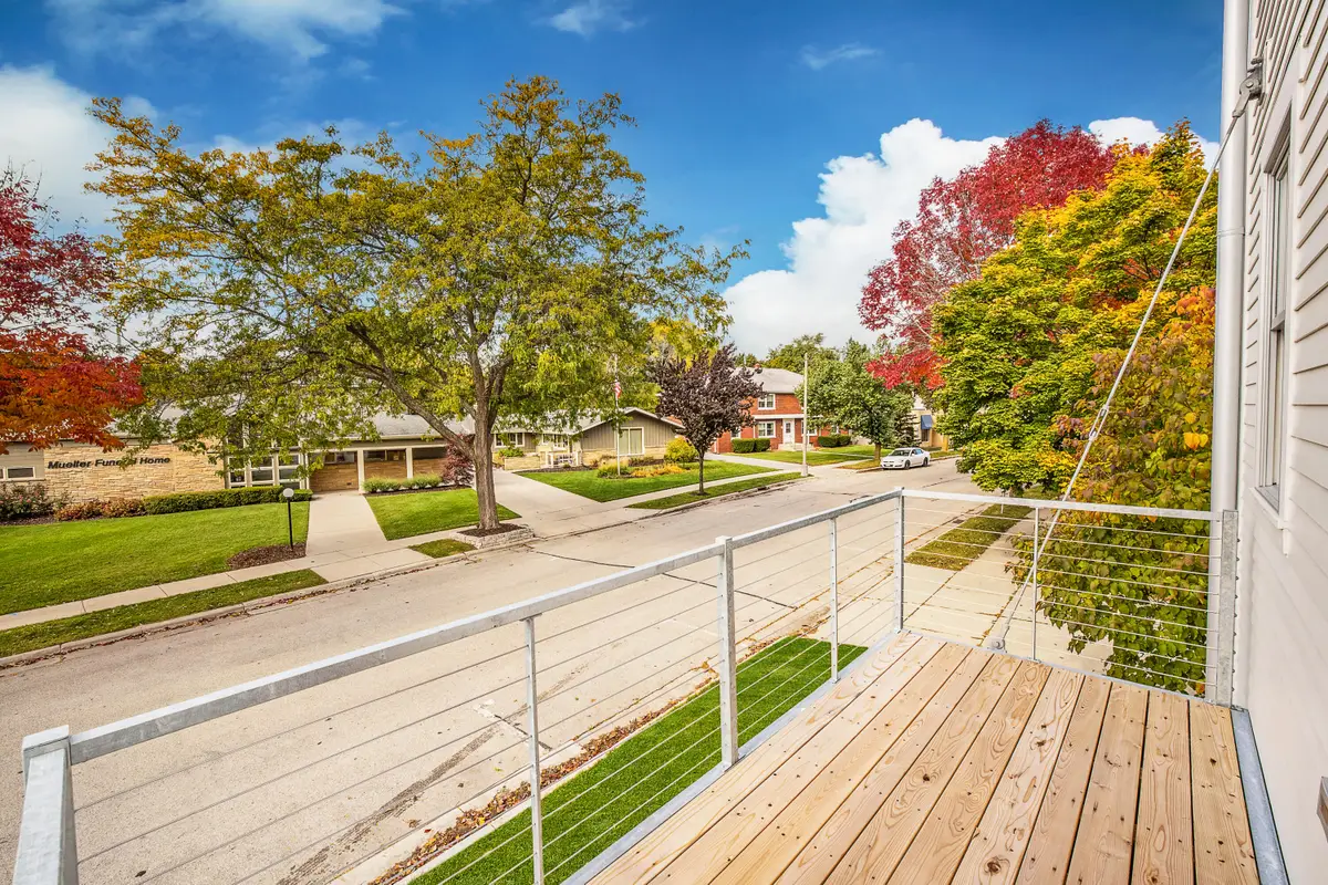 N52W6296 Mill St, Cedarburg, WI 53012 - Image #1