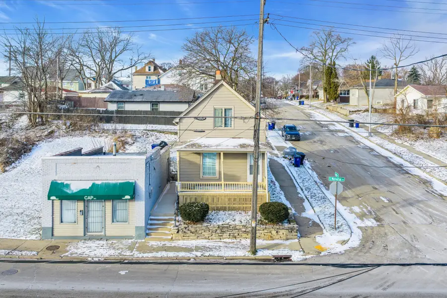 1130 S Memorial Dr, Racine, WI 53403 - Image #2