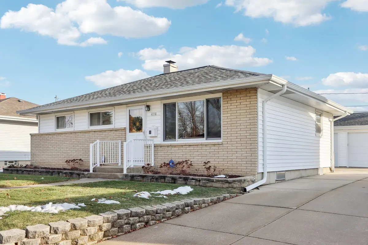 6216 S Cory Ave, Cudahy, WI 53110 - Image #1