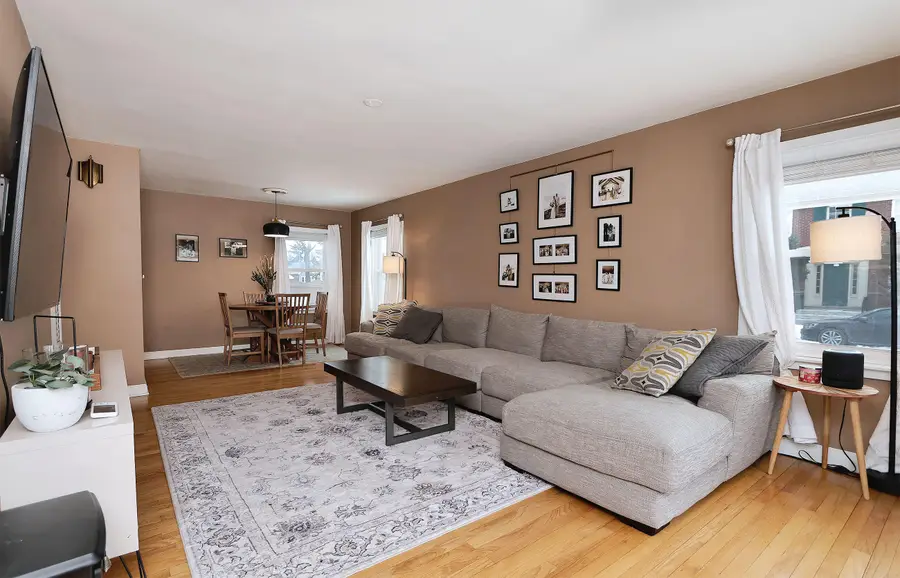 5000 N Shoreland Ave, Whitefish Bay, WI 53217 - Image #3