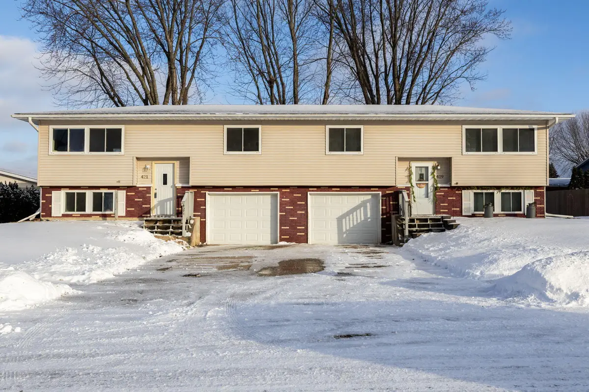 419 Campfire Dr, West Salem, WI 54669 - Image #1