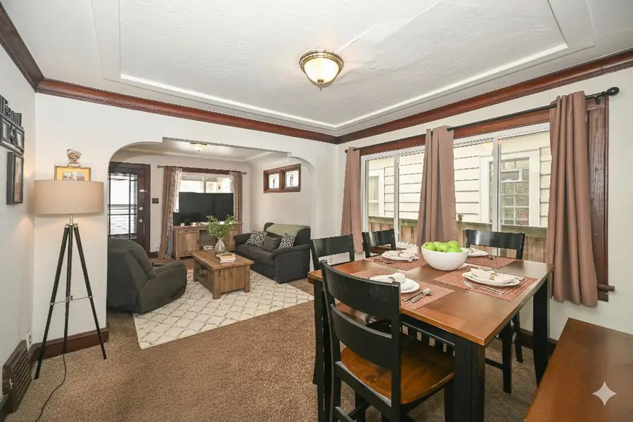 2001 S 90th St, West Allis, WI 53227 - Image #3