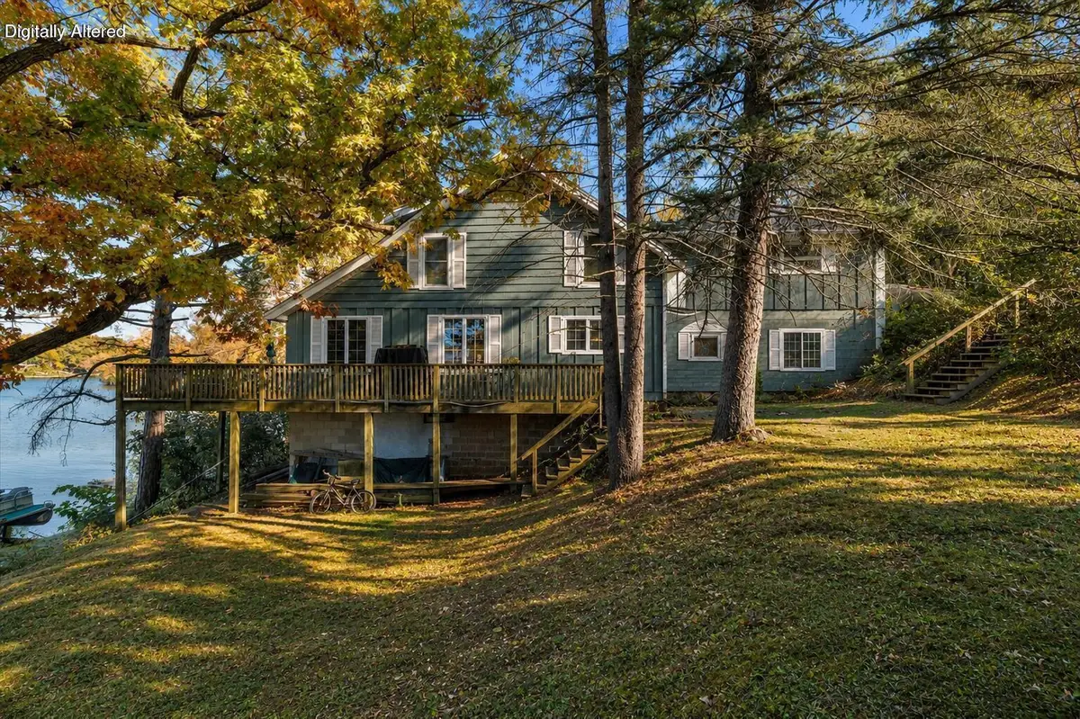 N53W34956 Road B, Okauchee Lake, WI 53069 - #1