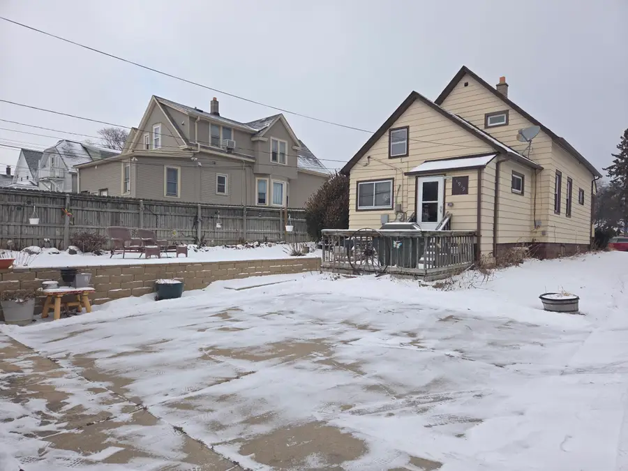 3959 E Underwood Ave, Cudahy, WI 53110 - Image #3