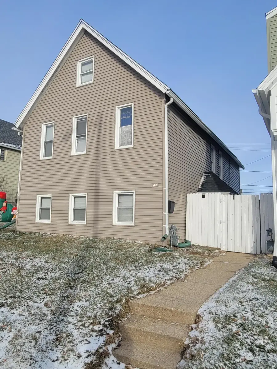 328 W Lincoln Ave, Milwaukee, WI 53207 - Image #2