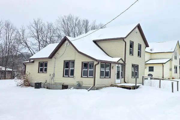 319 N Washington St, Viola, WI 54664