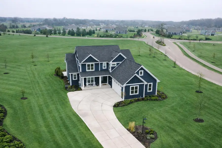 W274N6937 Pintail Ct, Lisbon, WI 53089 - Image #3