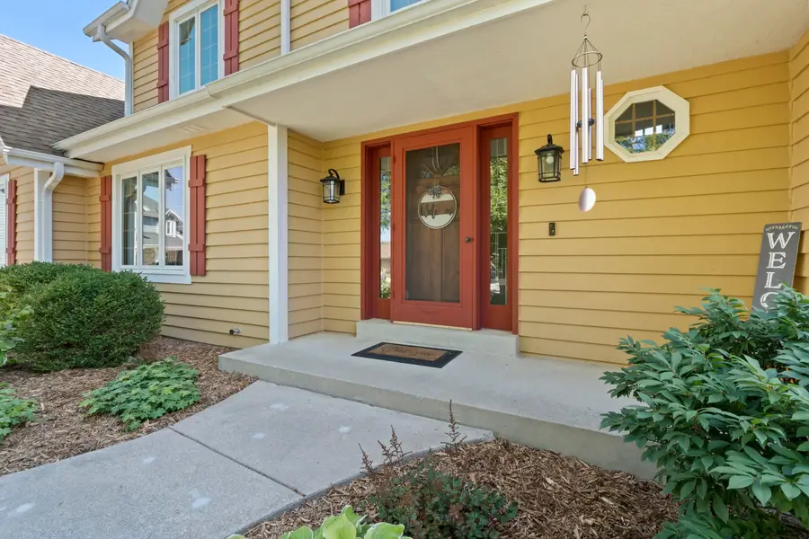 W140N5331 St. Andrews Cir, Menomonee Falls, WI 53051 - Image #2