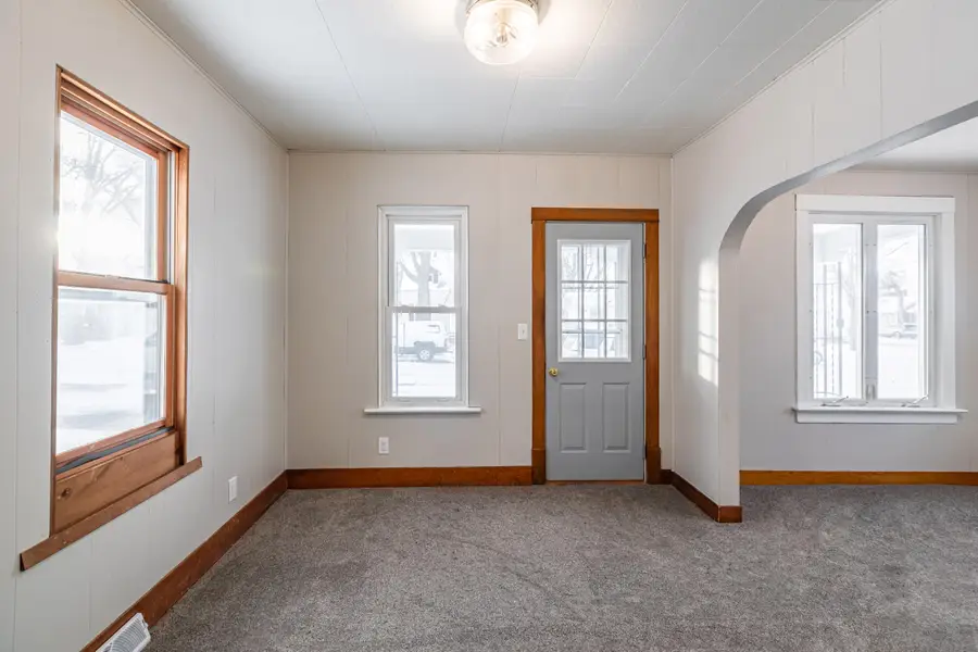 2011 21st St S, La Crosse, WI 54601 - Image #3