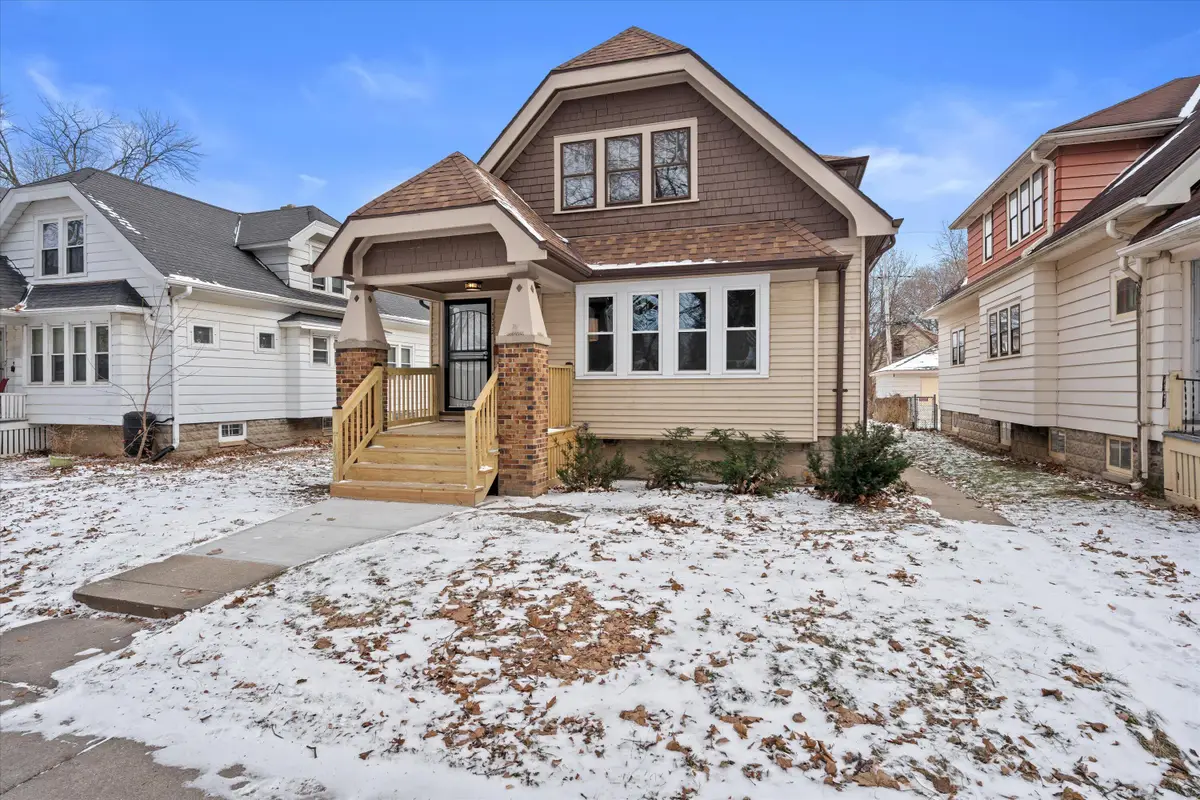 5352 N 39th St, Milwaukee, WI 53209 - Image #1