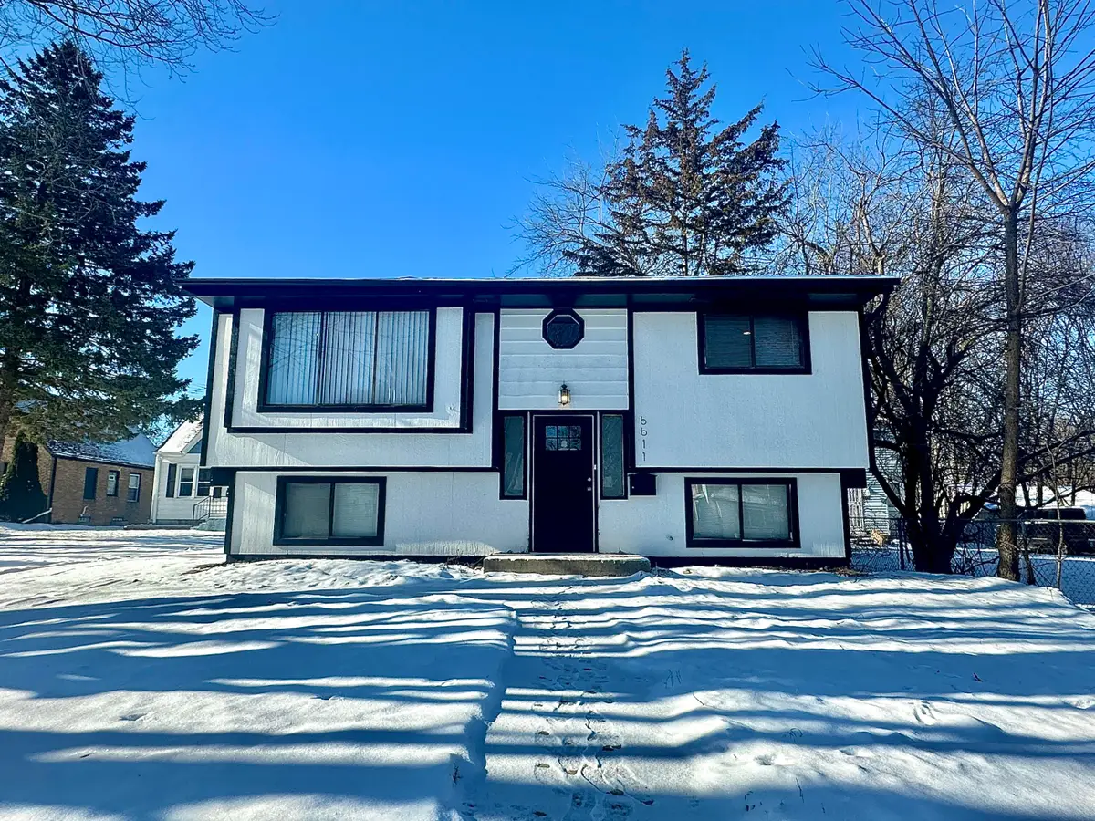 6611 N 52nd St, Milwaukee, WI 53223 - Image #1