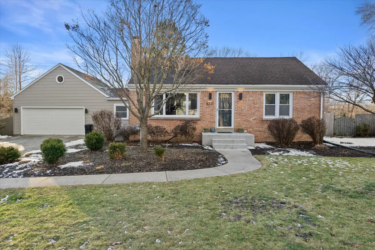 8331 N Poplar Dr, Fox Point, WI 53217 - Image #1