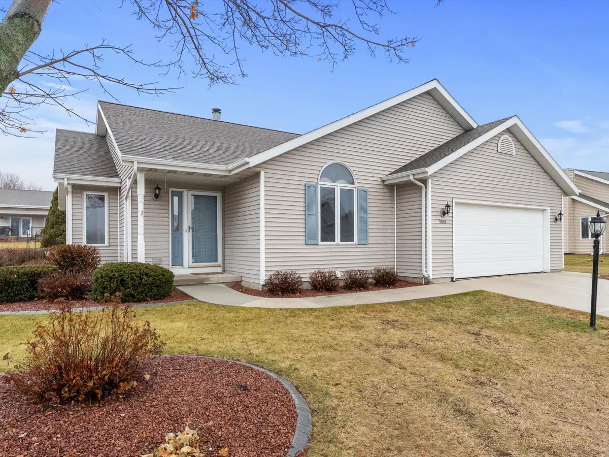 1510 Blue Heron Dr, Two Rivers, WI 54241 - Image #1