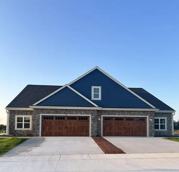 529 Firefly Trl, Hartford, WI 53027