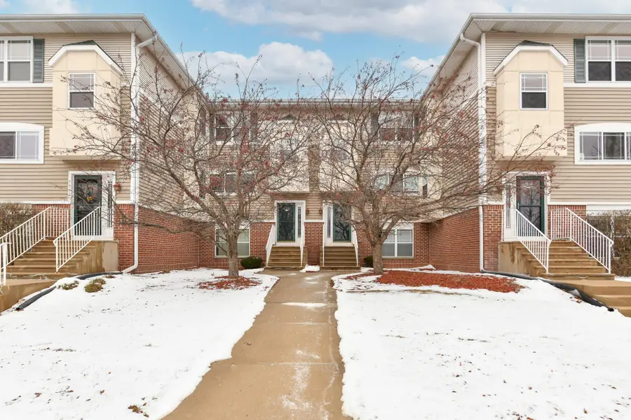 3536 E Barnard Ave, Cudahy, WI 53110 - Image #2