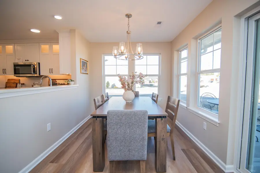 1126 Harbor Ave, West Bend, WI 53095 - Image #3