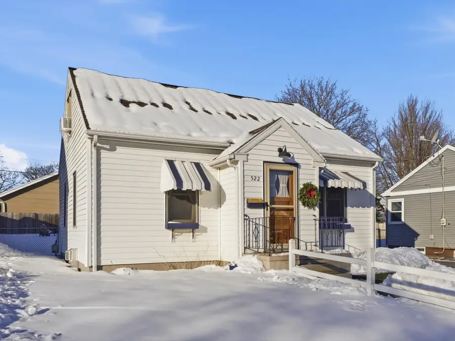 522 S 30th St, Manitowoc, WI 54220 - Image #2