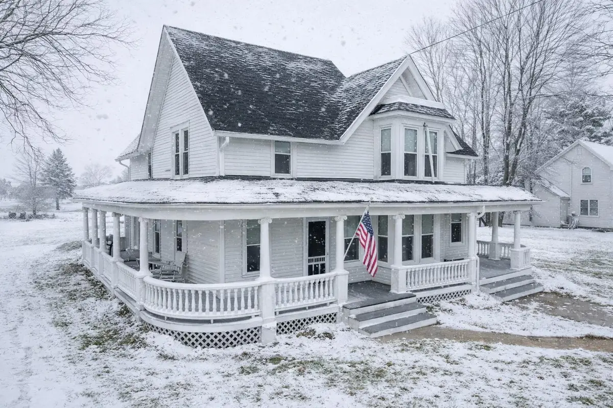 35500 Washington Ave, Rochester, WI 53105 - Image #1