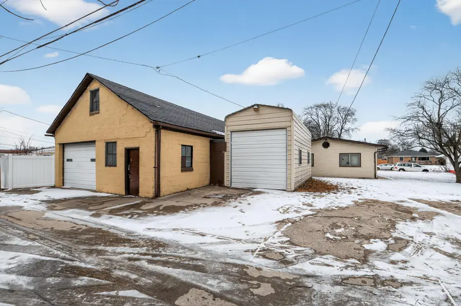 3312 1st Ave, Racine, WI 53402 - Image #2