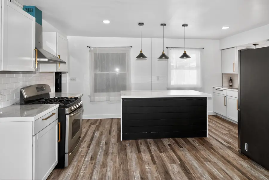 4911 N 76th St, Milwaukee, WI 53218 - Image #2