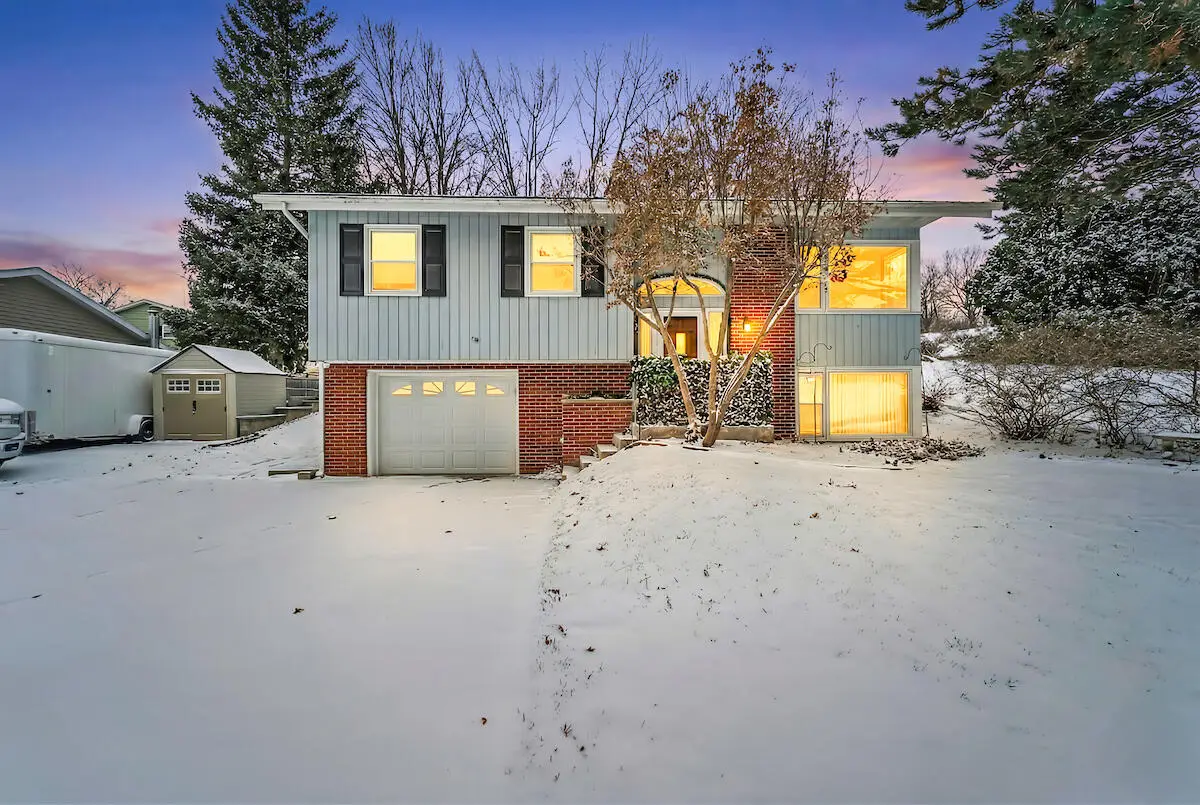 153 N Maple Ave, Slinger, WI 53086 - Image #1