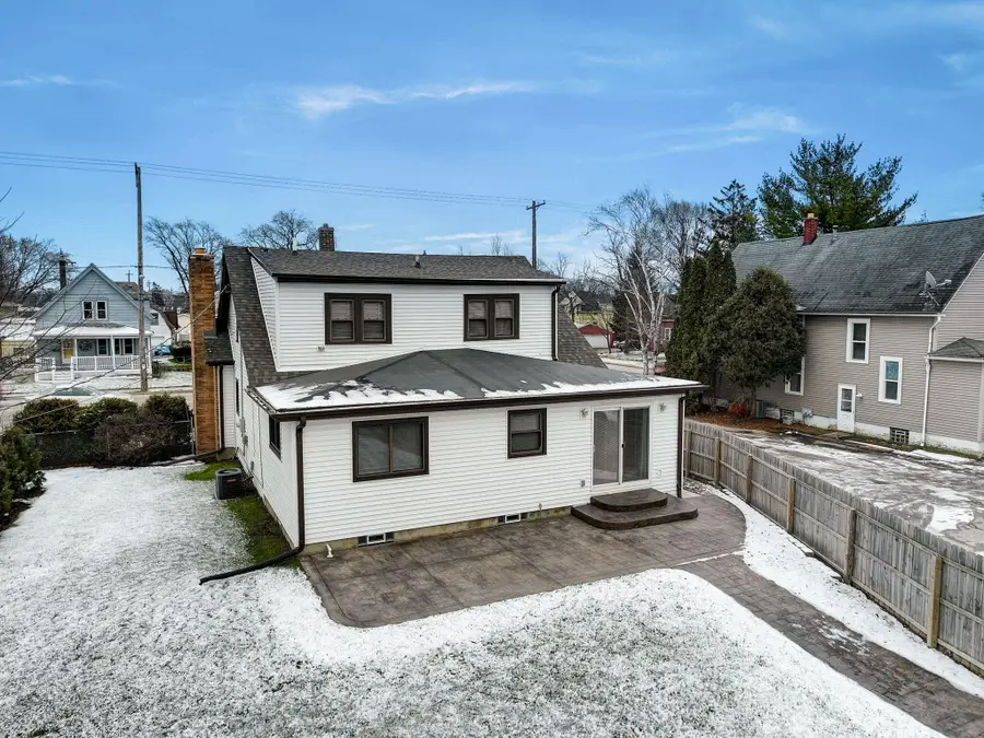 412 N Chicago Ave, South Milwaukee, WI 53172 - Image #3