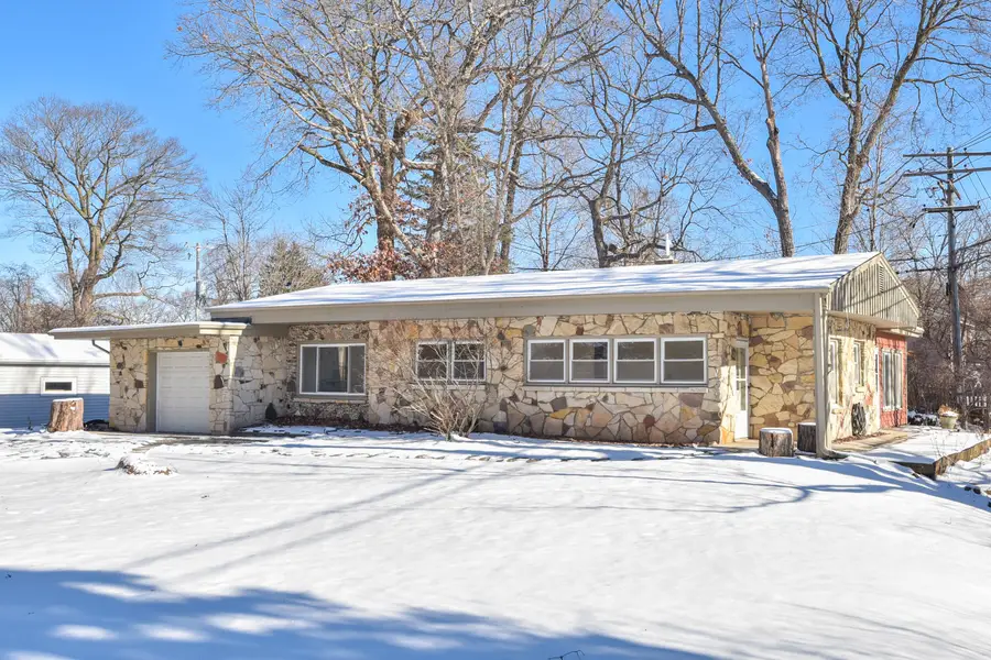 1350 Parkway Dr, Brookfield, WI 53005 - Image #2