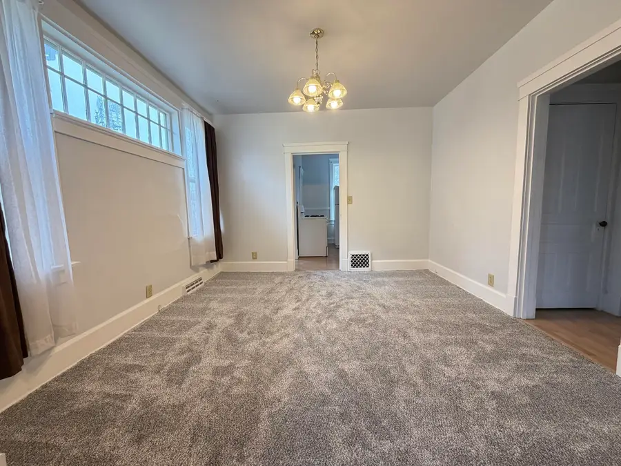 1549 Augusta St, Racine, WI 53402 - Image #2