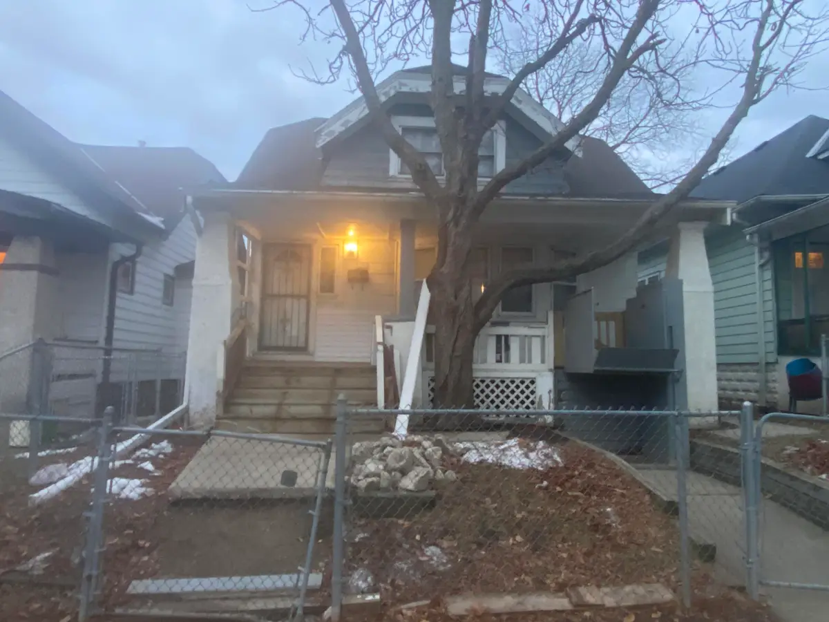 3342 N 26th St, Milwaukee, WI 53206 - Image #1