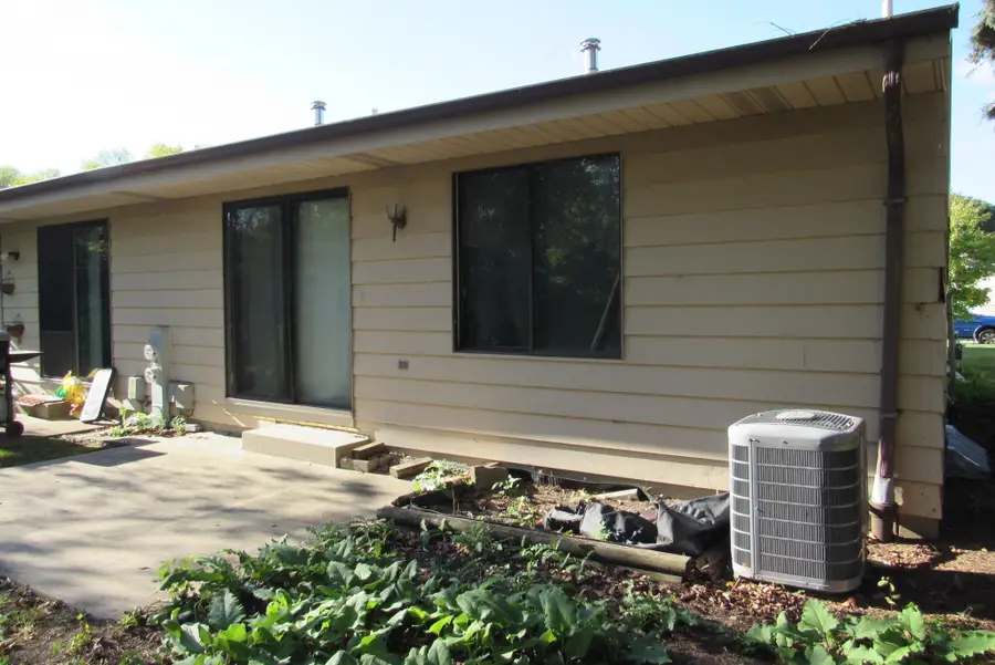 4158 S 14th St, Milwaukee, WI 53221 - Image #2