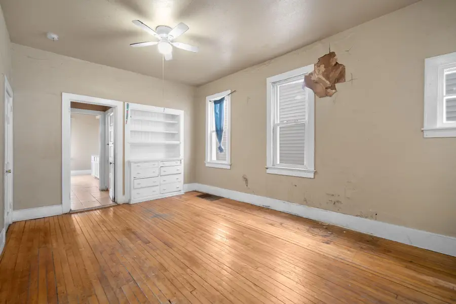 1600 S Muskego Ave, Milwaukee, WI 53204 - Image #2