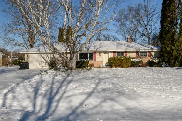 4980 W Willow Rd, Brown Deer, WI 53223