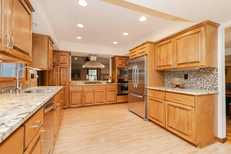 18865 Tanala Dr, Brookfield, WI 53045 - Image #3