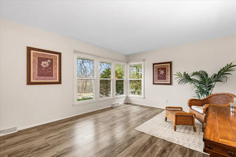 3731 W Bottsford Ave, Greenfield, WI 53221 - Image #3