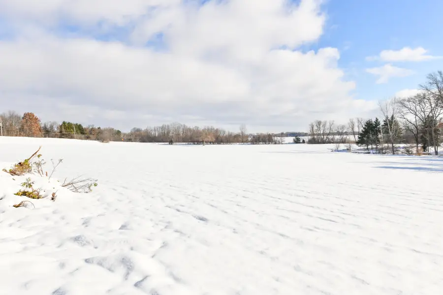 Lt2 Oakwoods Ct, Summit, WI 53066 - Image #2