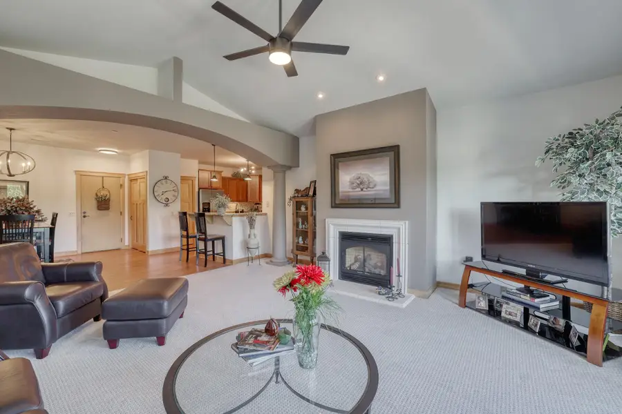 N51W34861 Wisconsin Ave, Okauchee, WI 53069 - #2