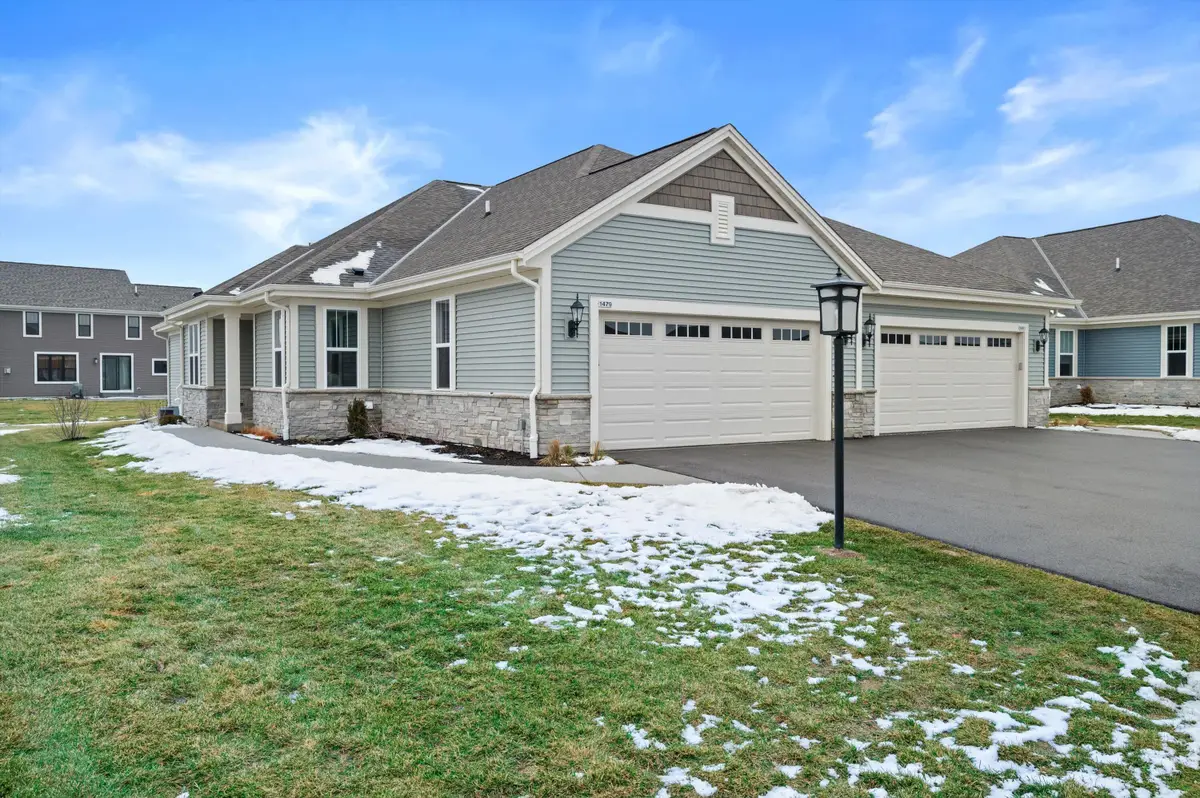 1479 Sandhill Ln, Mukwonago, WI 53149 - Image #1