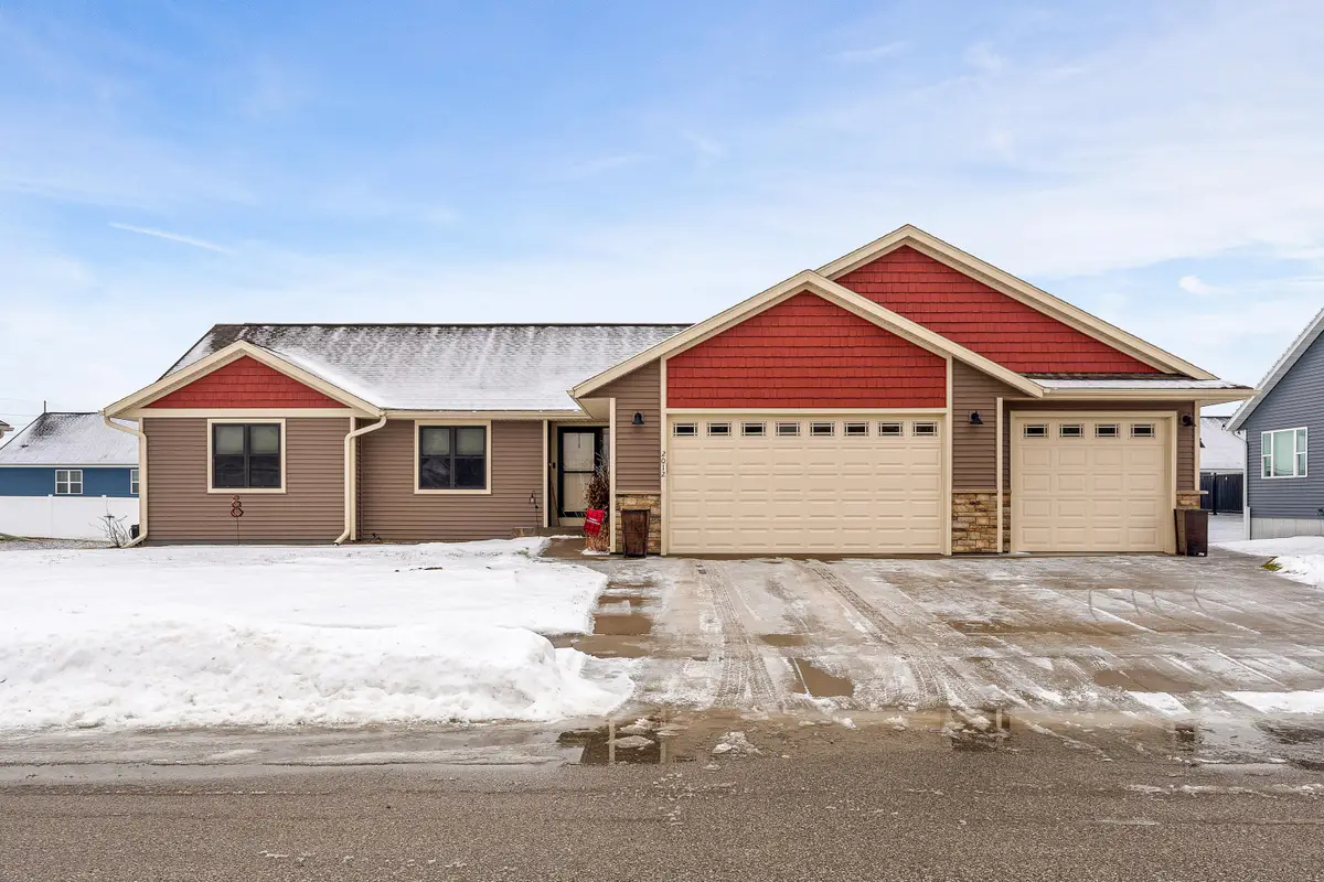 2012 Elinor Ln, Holmen, WI 54636 - Image #1