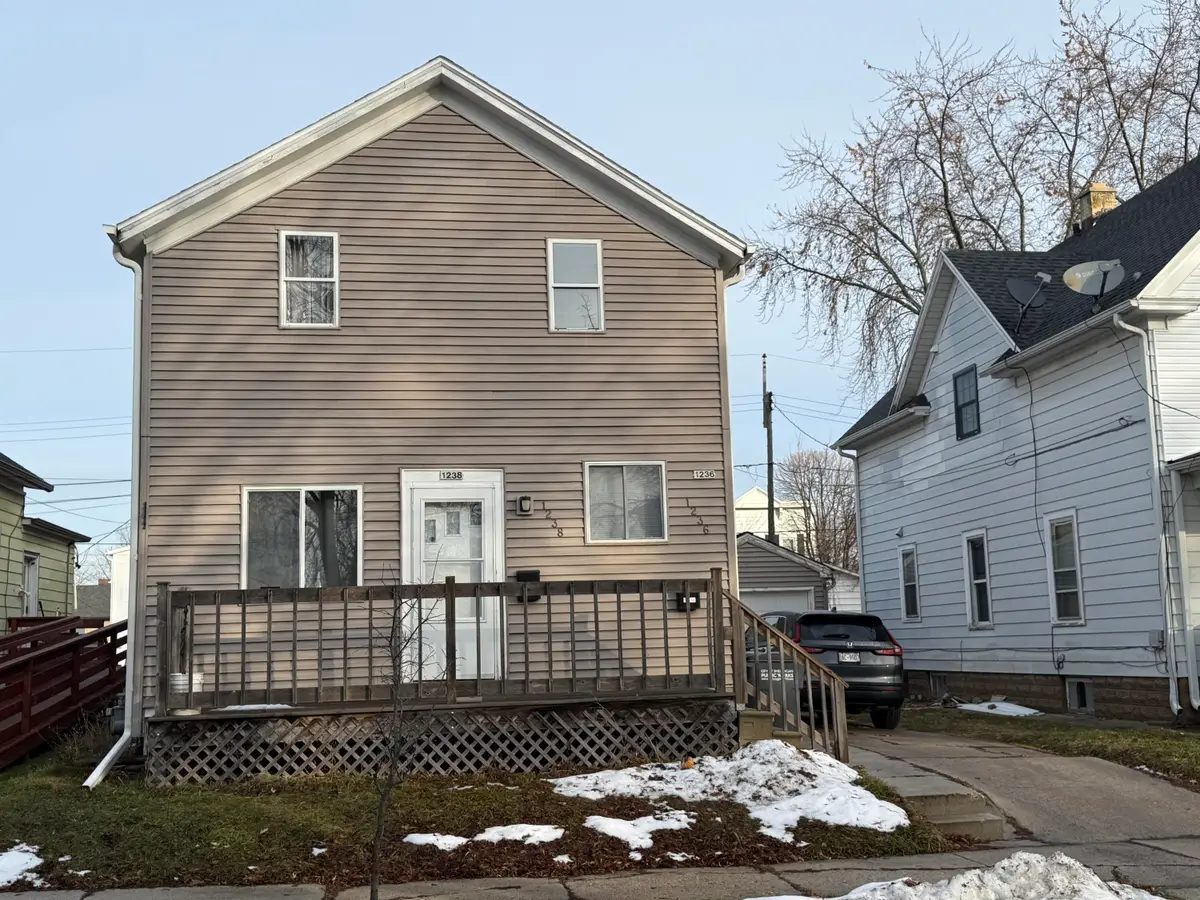 1236 Trimberger Ct, Sheboygan, WI 53081 - Image #1