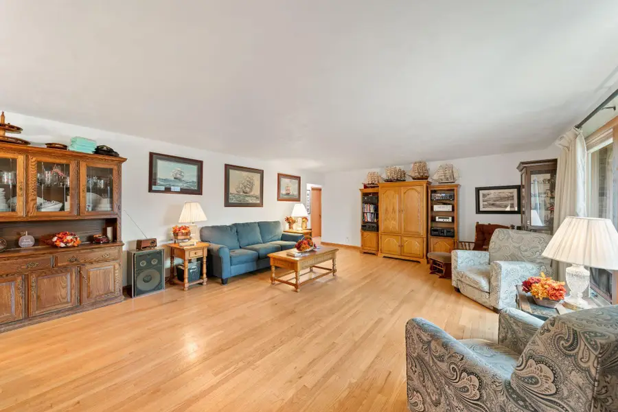 3722 Saint Clair St, Racine, WI 53402 - Image #3