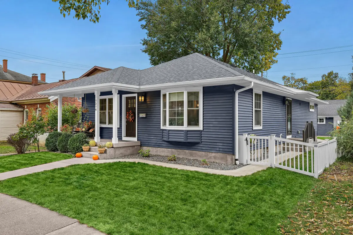 1216 7th St S, La Crosse, WI 54601 - Image #1