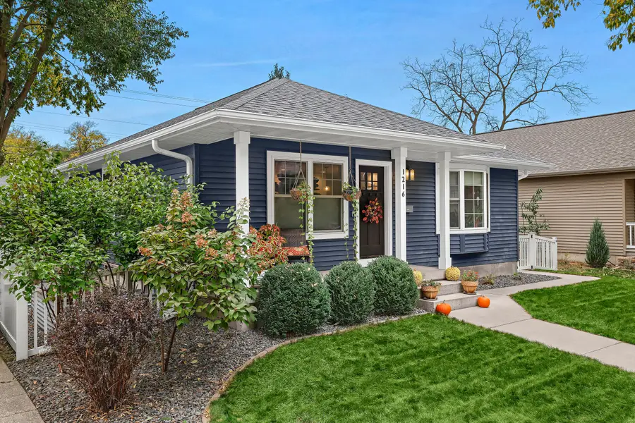 1216 7th St S, La Crosse, WI 54601 - Image #2